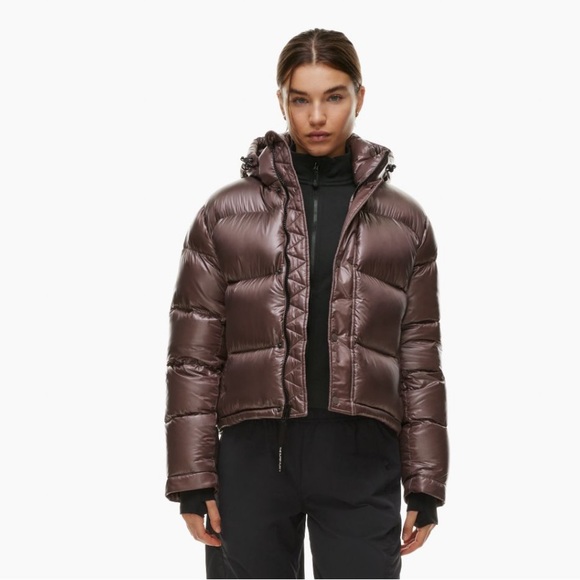 TNA Aritzia SuperPuff super puff Shorty Jacket in Rose/Glossy Coral - Picture 6 of 8